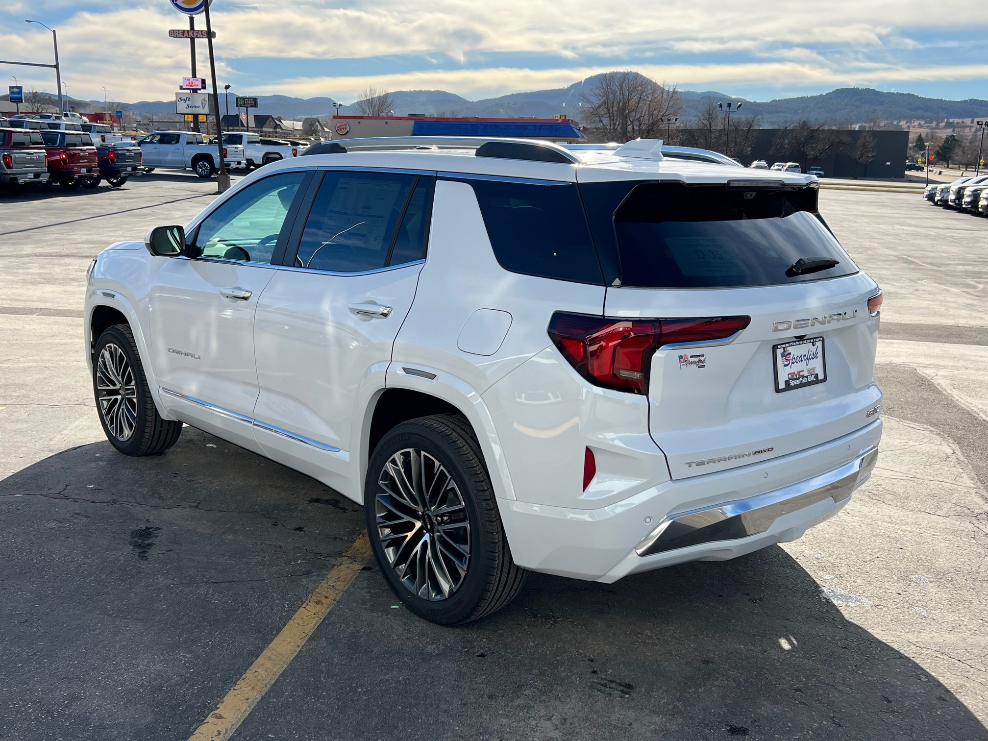 View vehicle photo 5