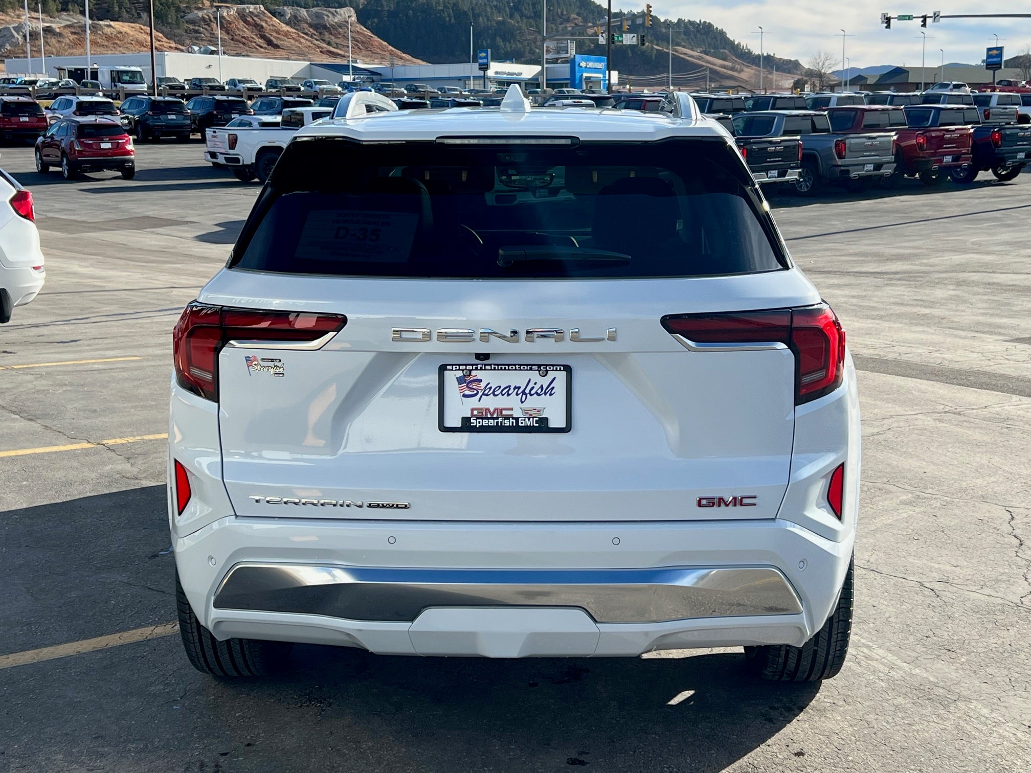 View vehicle photo 6