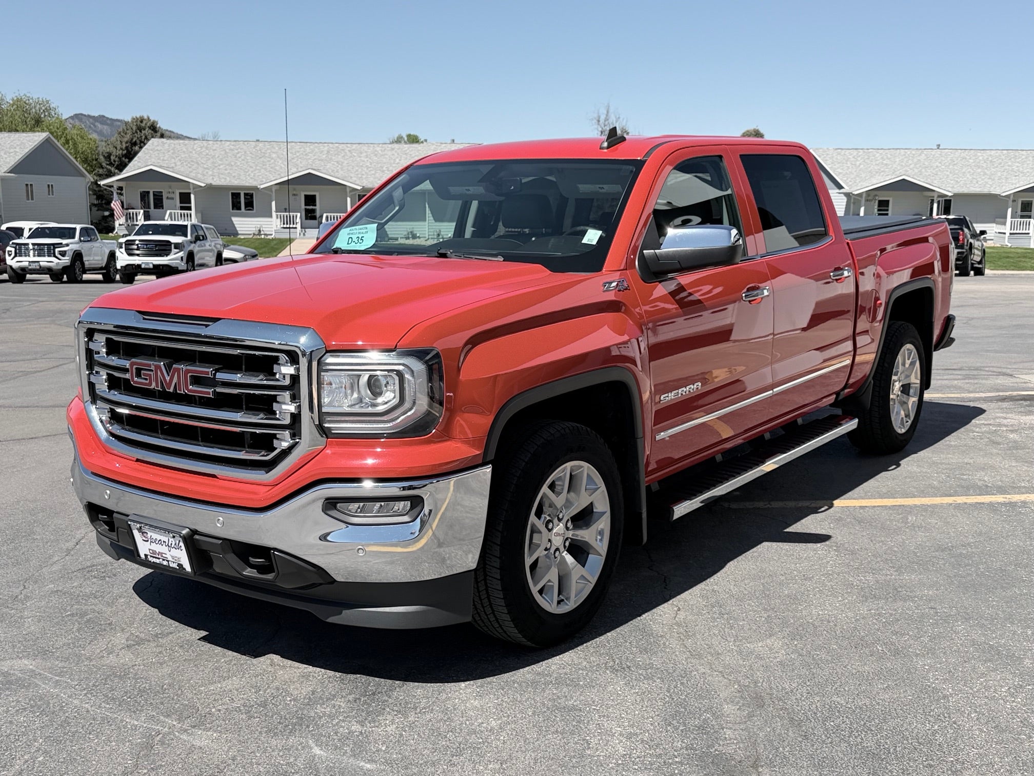 View vehicle photo 3