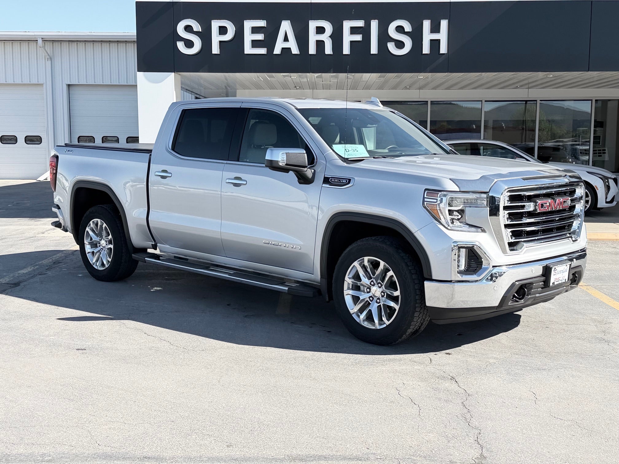  2020 GMC Sierra 1500 SLT Crew Cab 4WD   