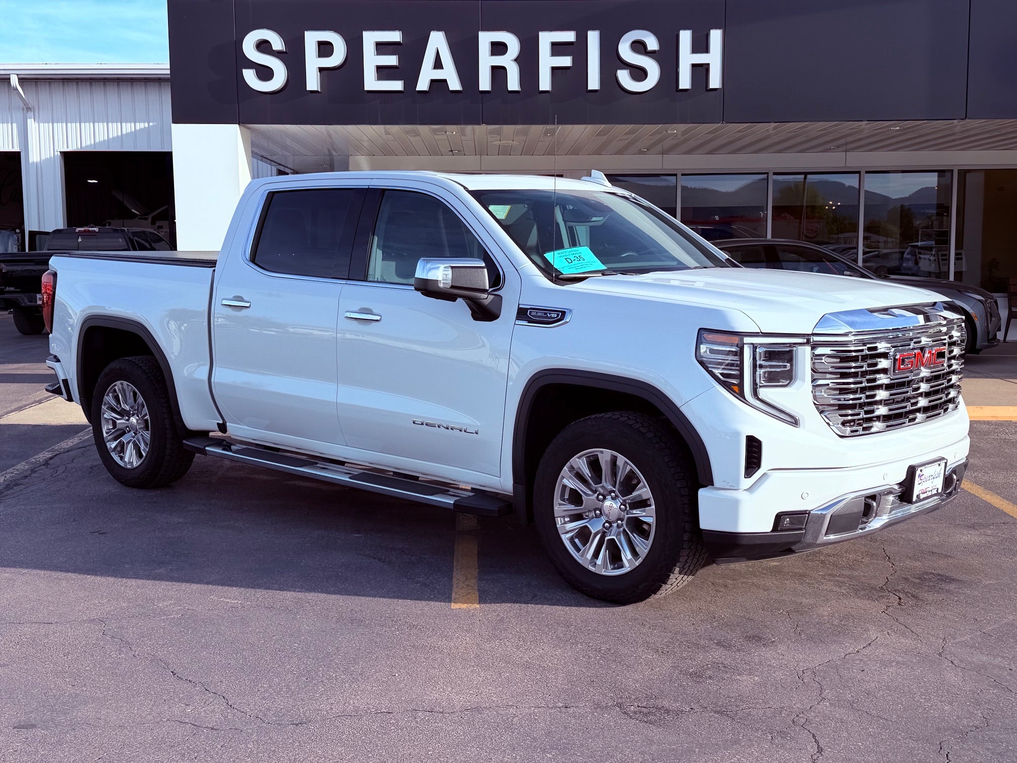 2024 GMC Sierra 1500 Denali Crew Cab 4WD