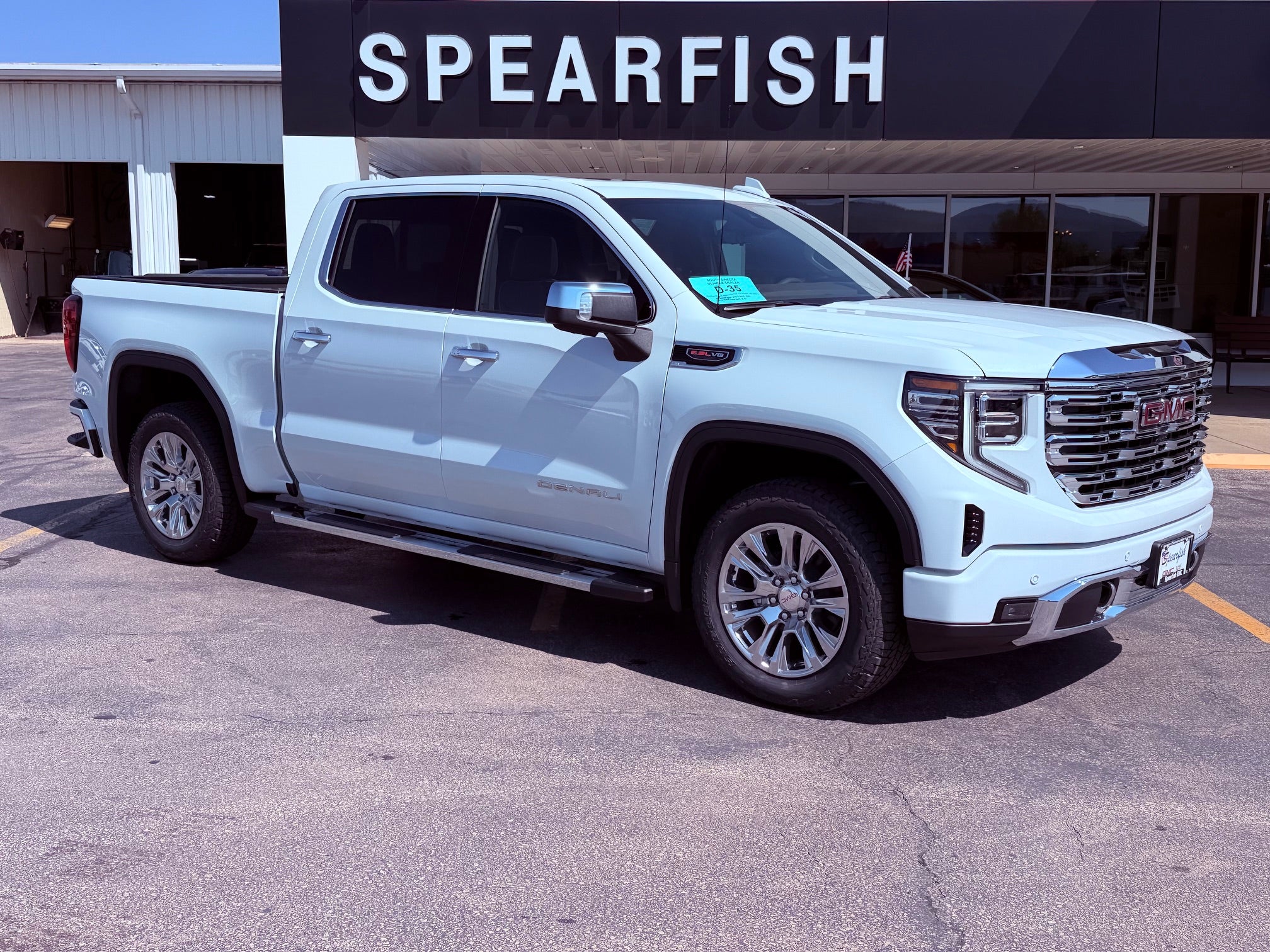 Glacier White Tricoat 2026 GMC Sierra 1500 Pickup Truck Four-Wheel Drive Automatic