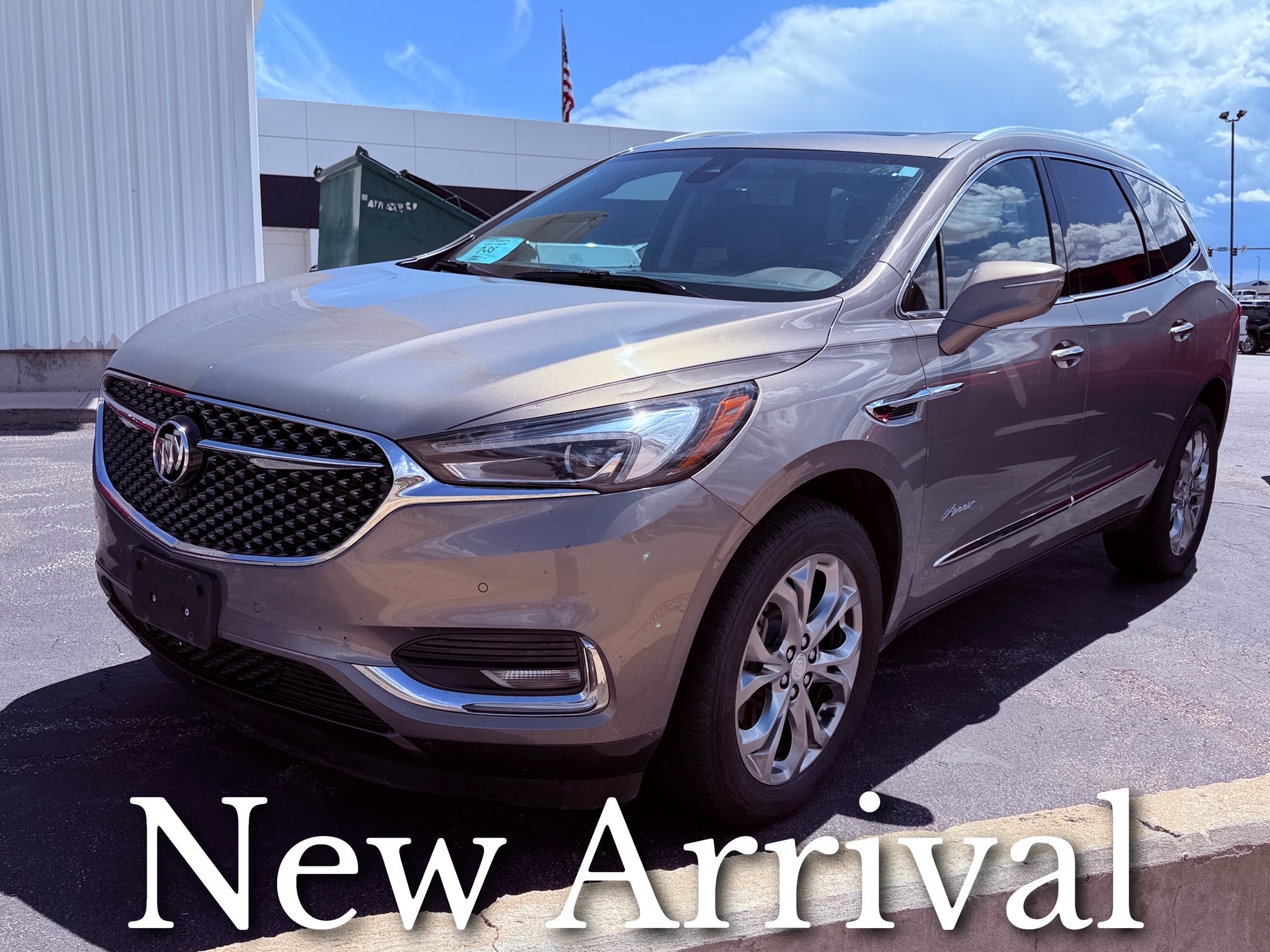 Includes Spectra Gray Lower Exterior Accent Color. 2018 Buick Enclave SUV / Crossover Four-Wheel Drive Automatic