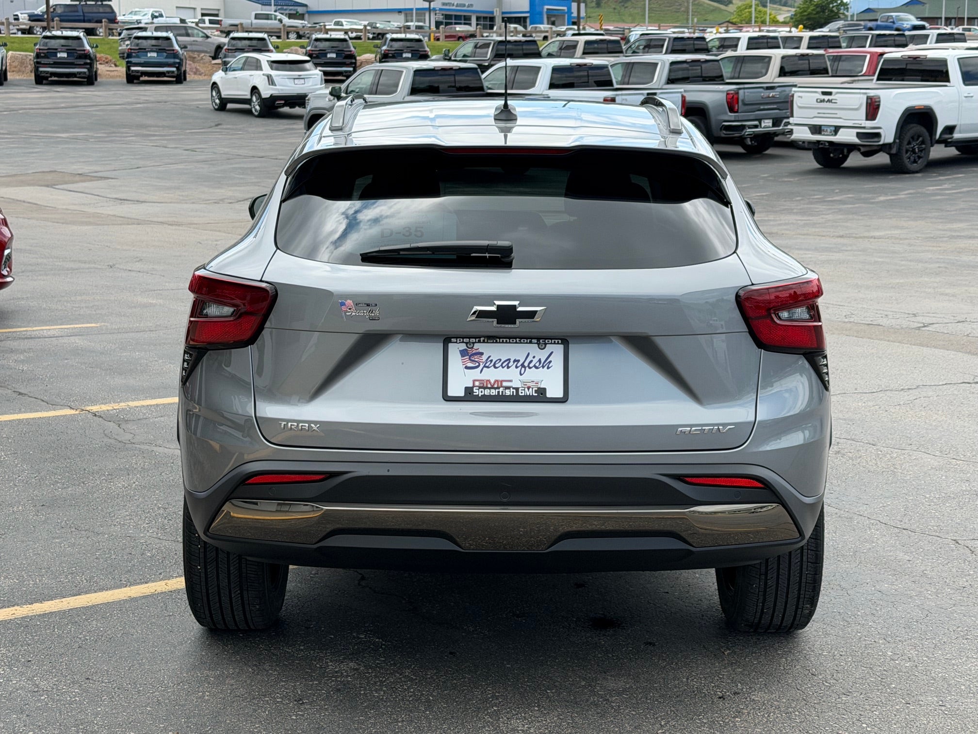 View vehicle photo 6