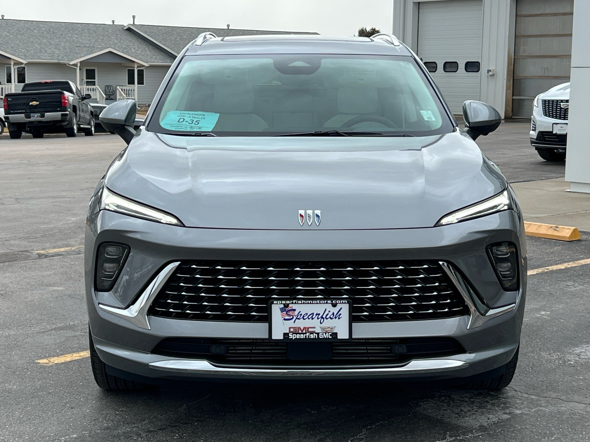 View vehicle photo 2