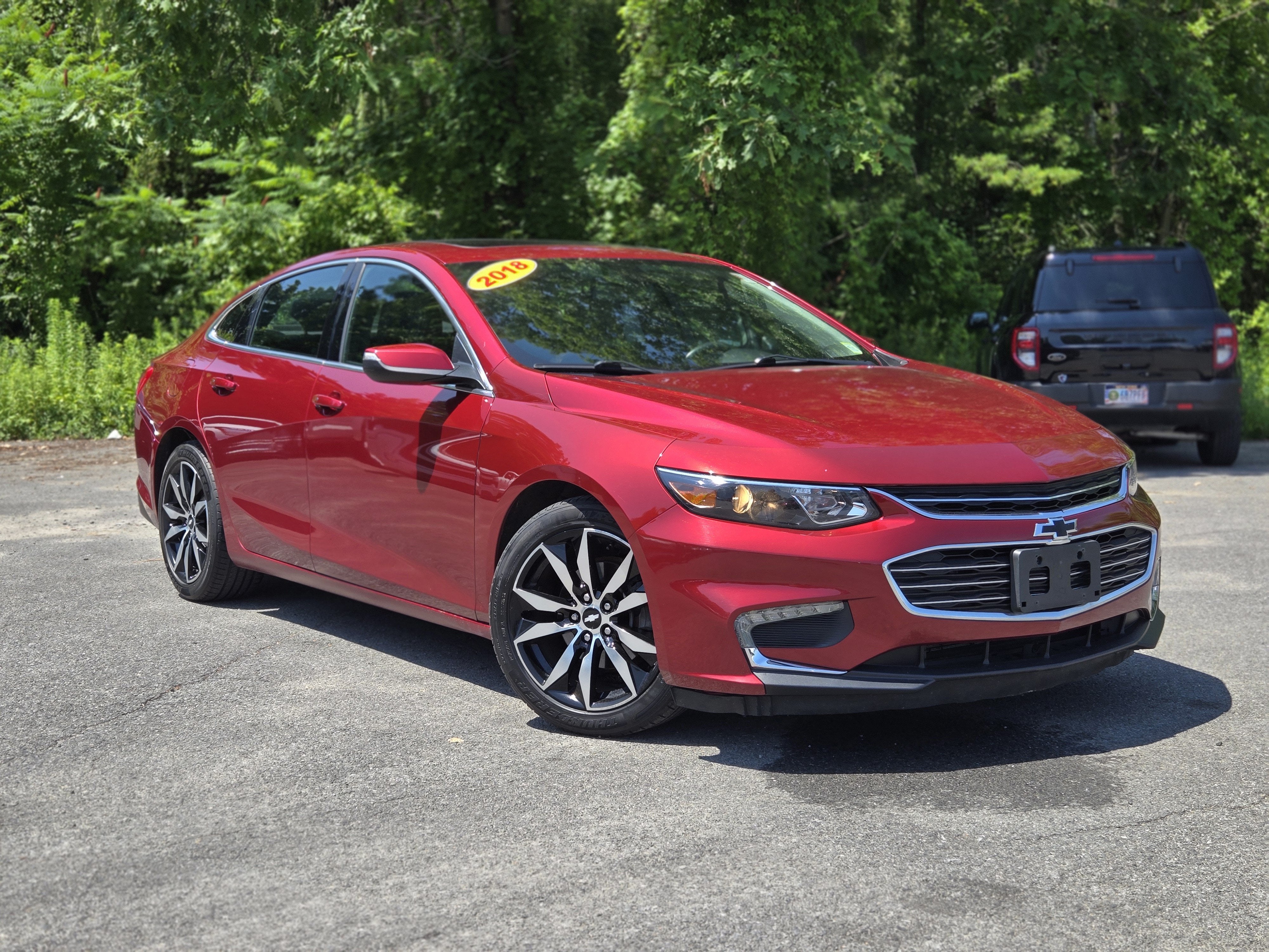 Cajun Red Tintcoat 2018 Chevrolet Malibu Sedan Front-Wheel Drive Automatic