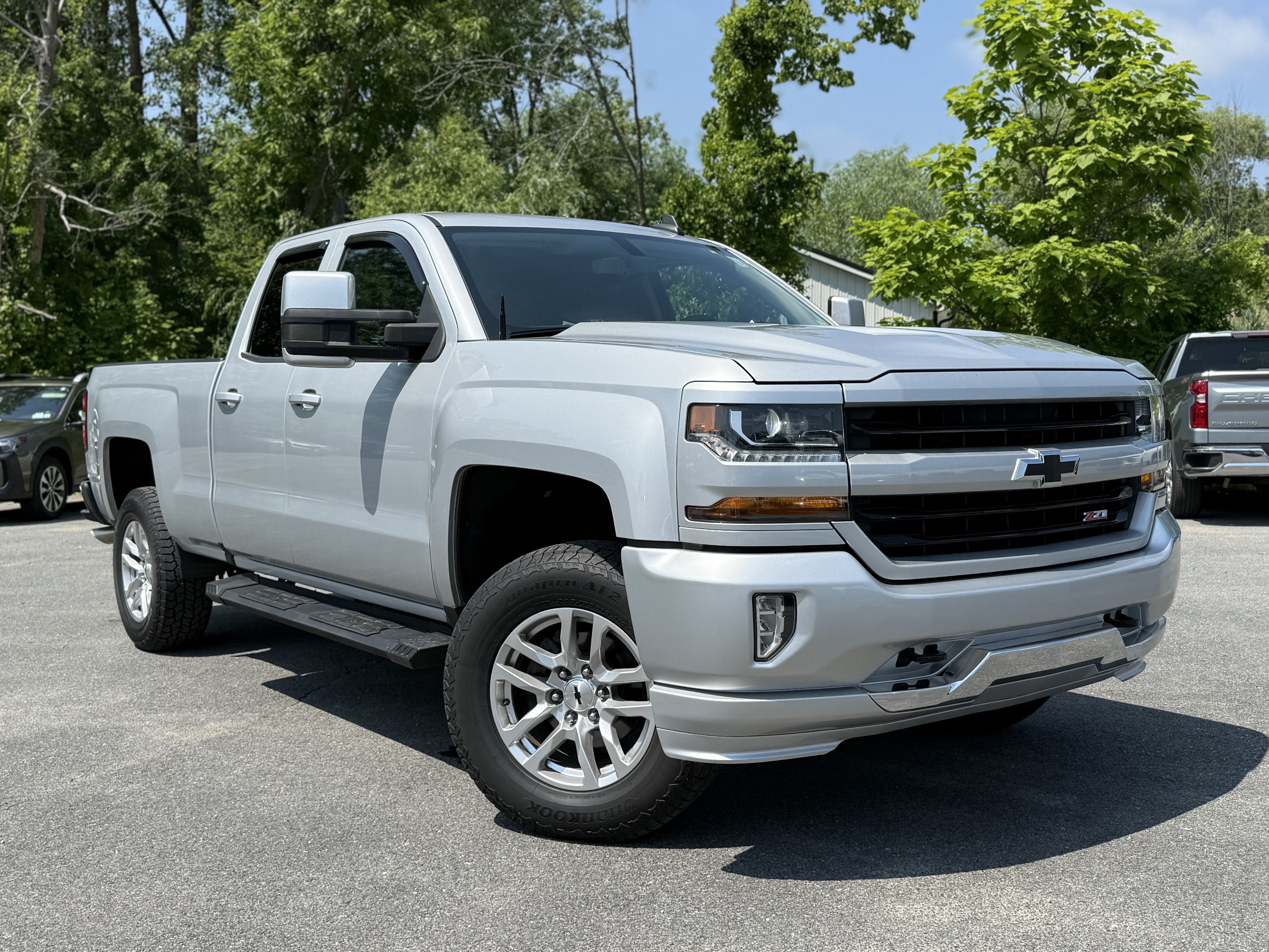 Silver Ice Metallic 2017 Chevrolet Silverado 1500 Pickup Truck Four-Wheel Drive Automatic