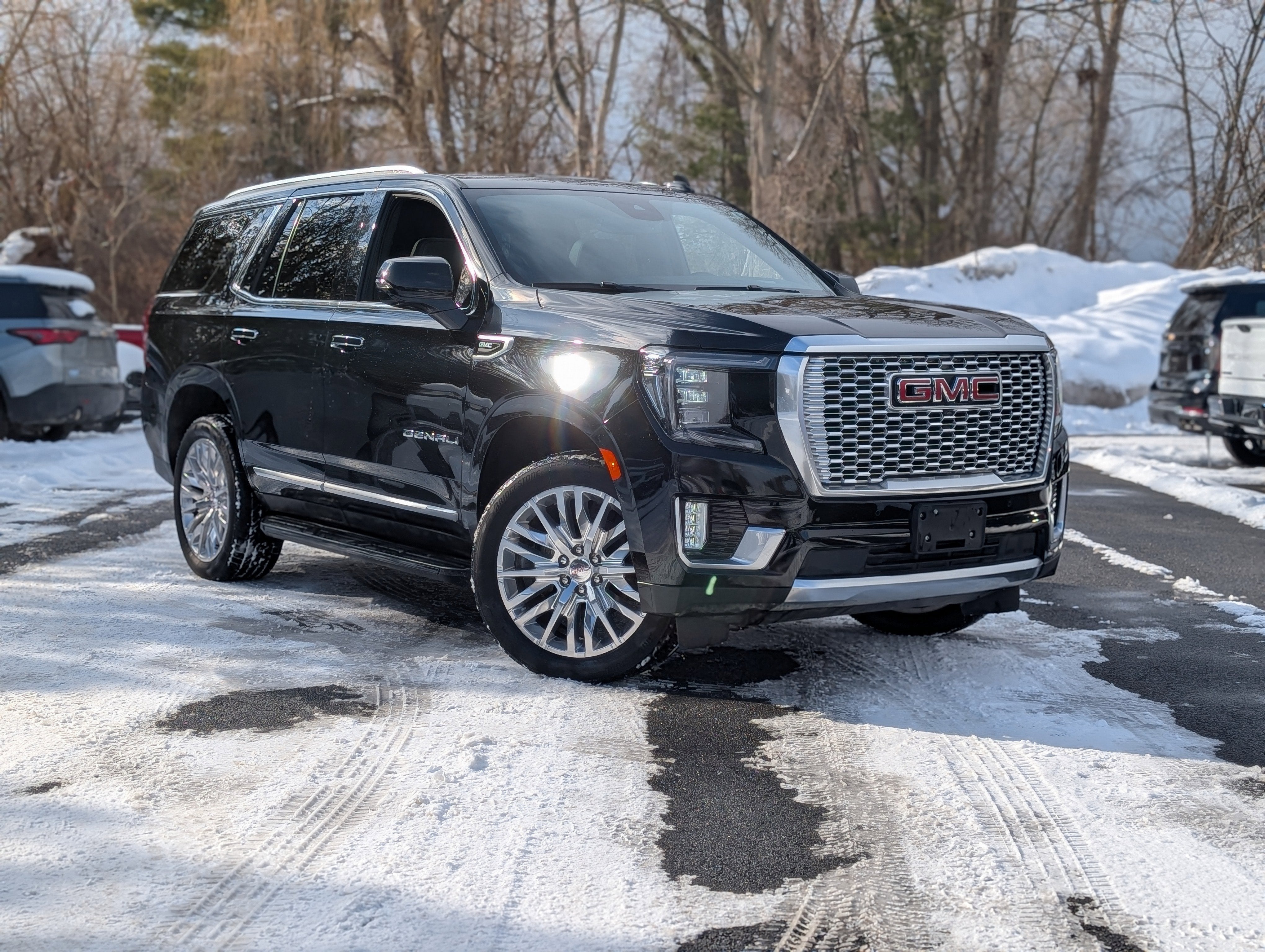 2024 GMC Yukon Denali 4WD