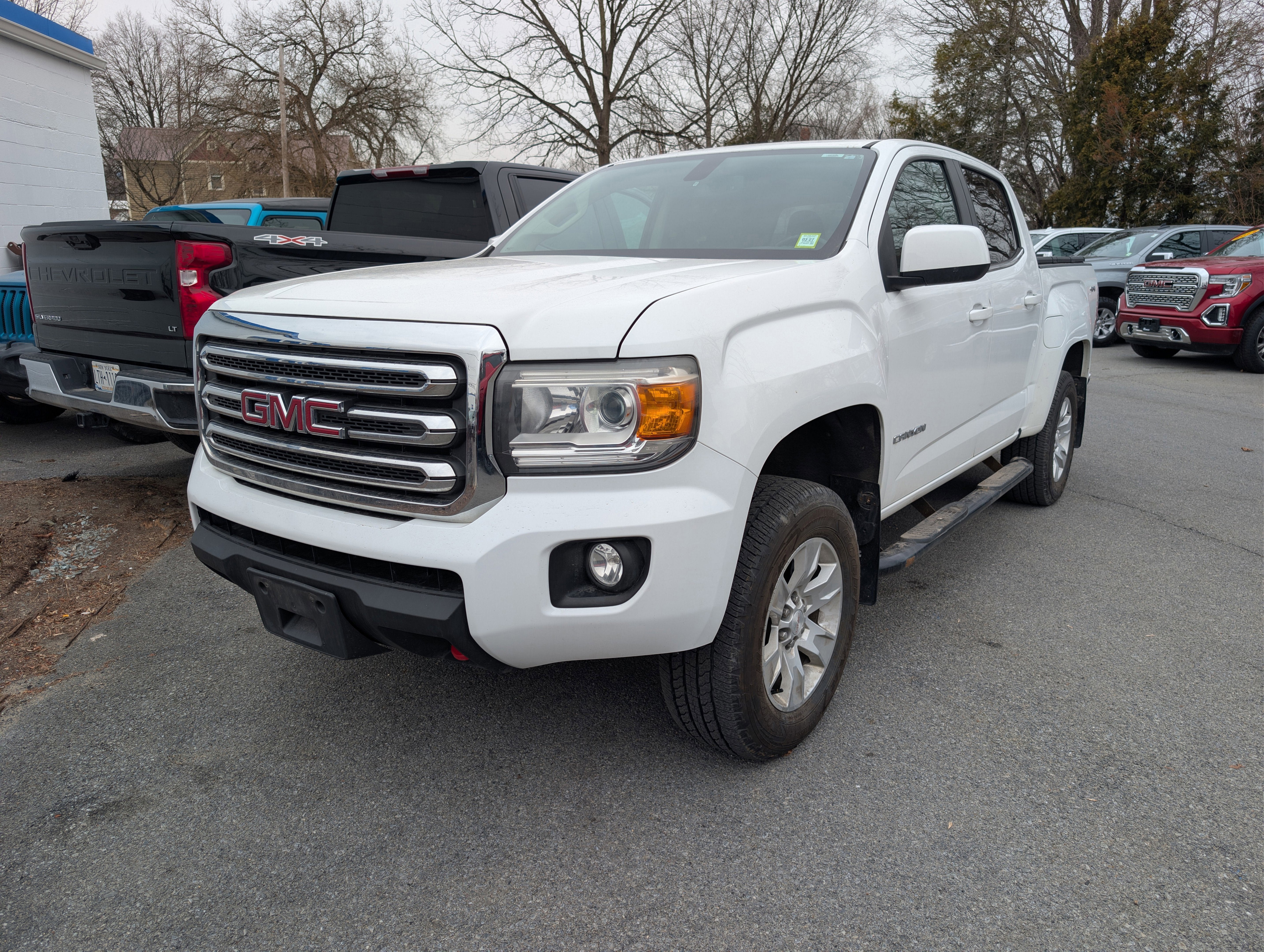 2017 GMC Canyon SLE Crew Cab 4WD