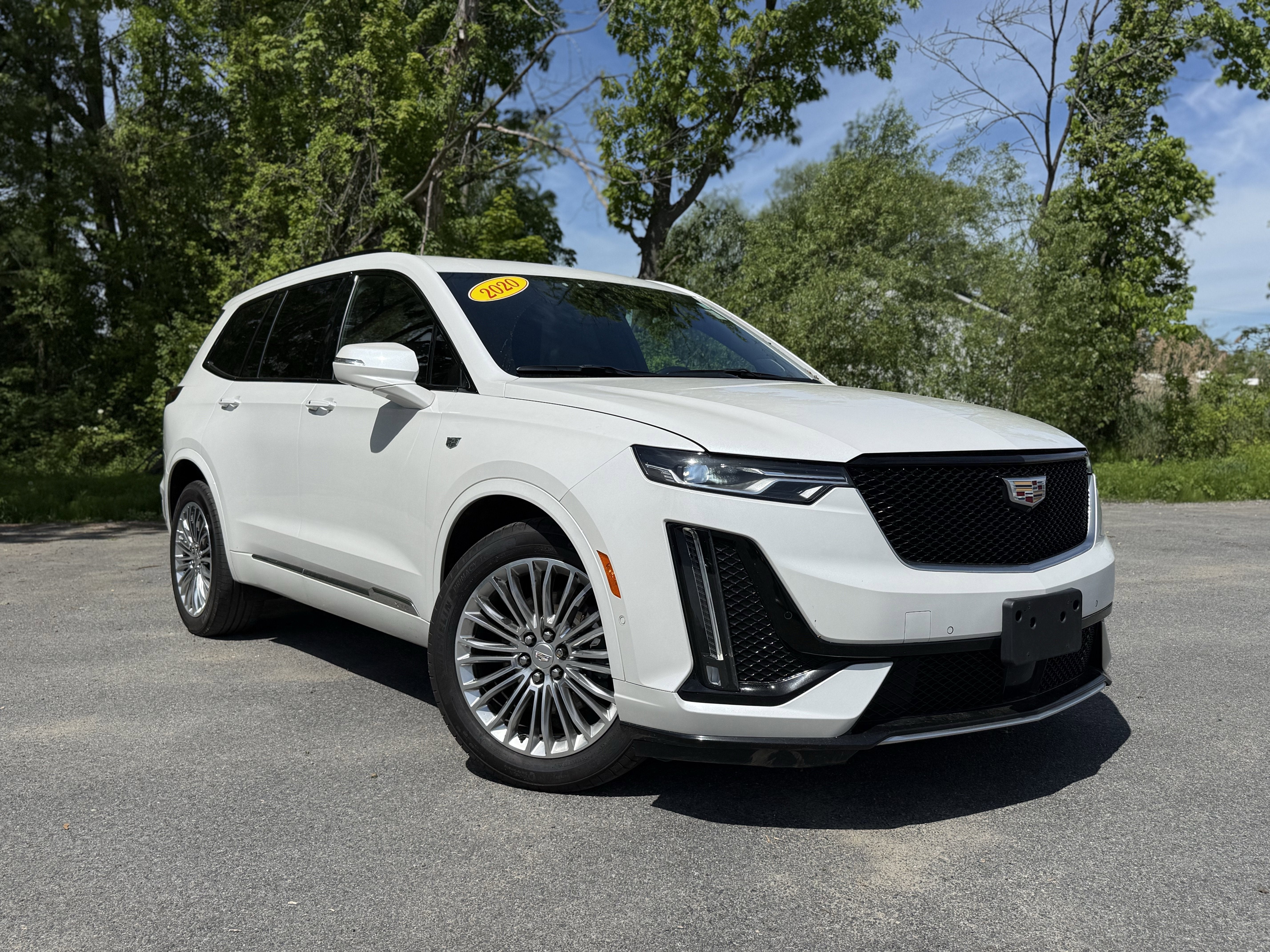 Crystal White Tricoat 2020 Cadillac XT6 Sport AWD SUV / Crossover Four-Wheel Drive Automatic