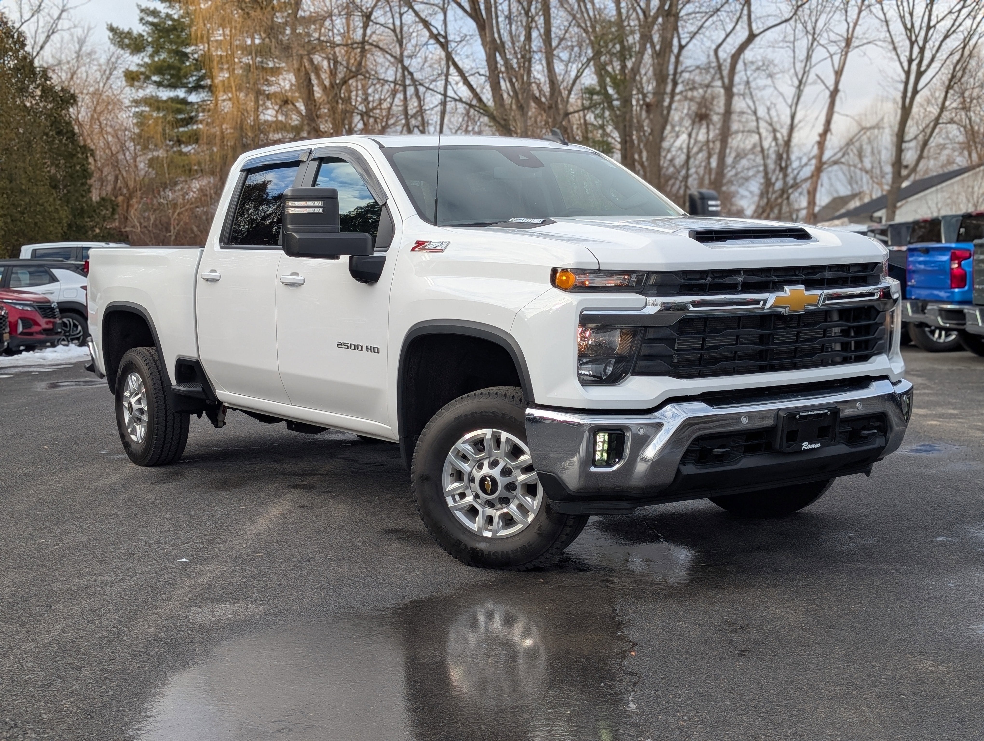 2025 Chevrolet Silverado 2500HD LT Crew Cab 4WD
