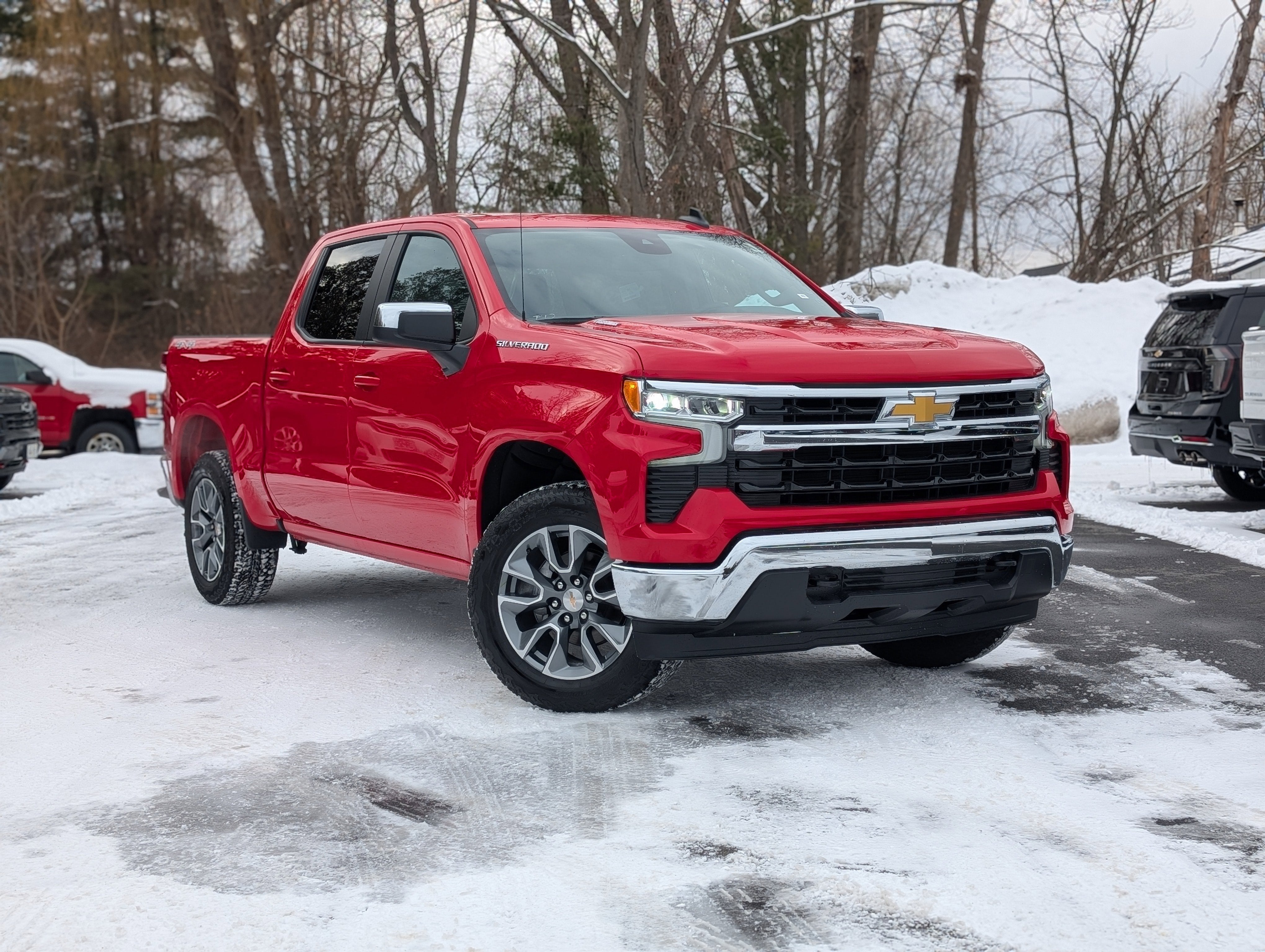2026 Chevrolet Silverado 1500 LT Crew Cab 4WD