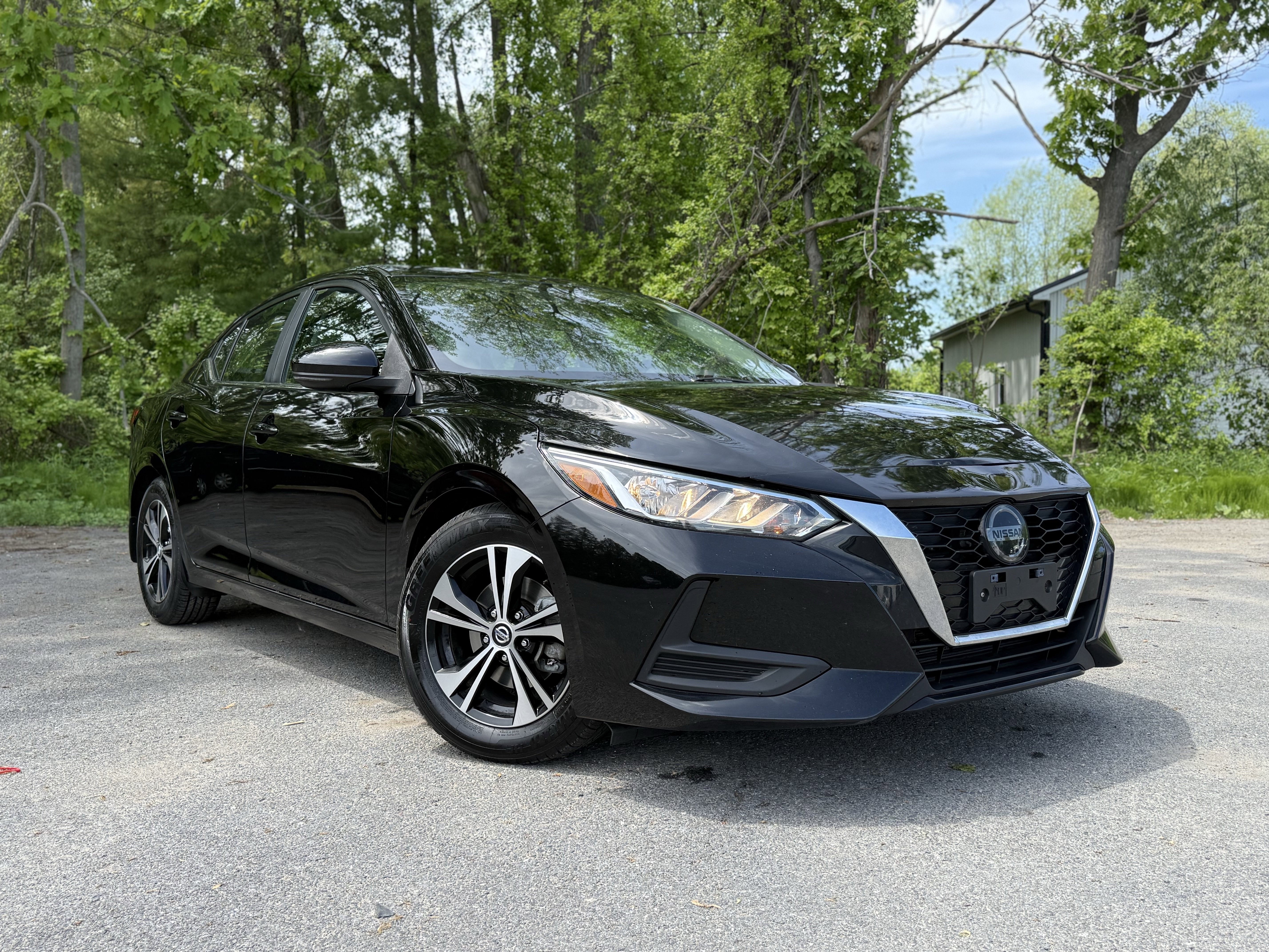Black 2020 Nissan Sentra SV FWD Sedan Front-Wheel Drive Automatic
