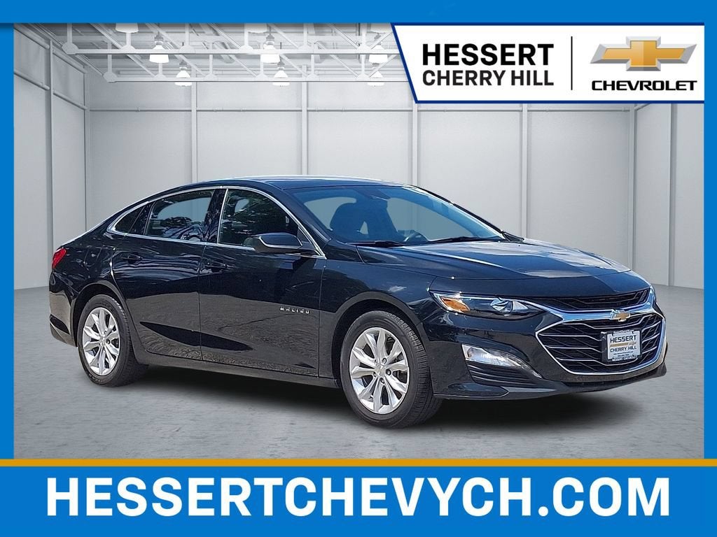 Mosaic Black Metallic 2024 Chevrolet Malibu Sedan Front-Wheel Drive Automatic