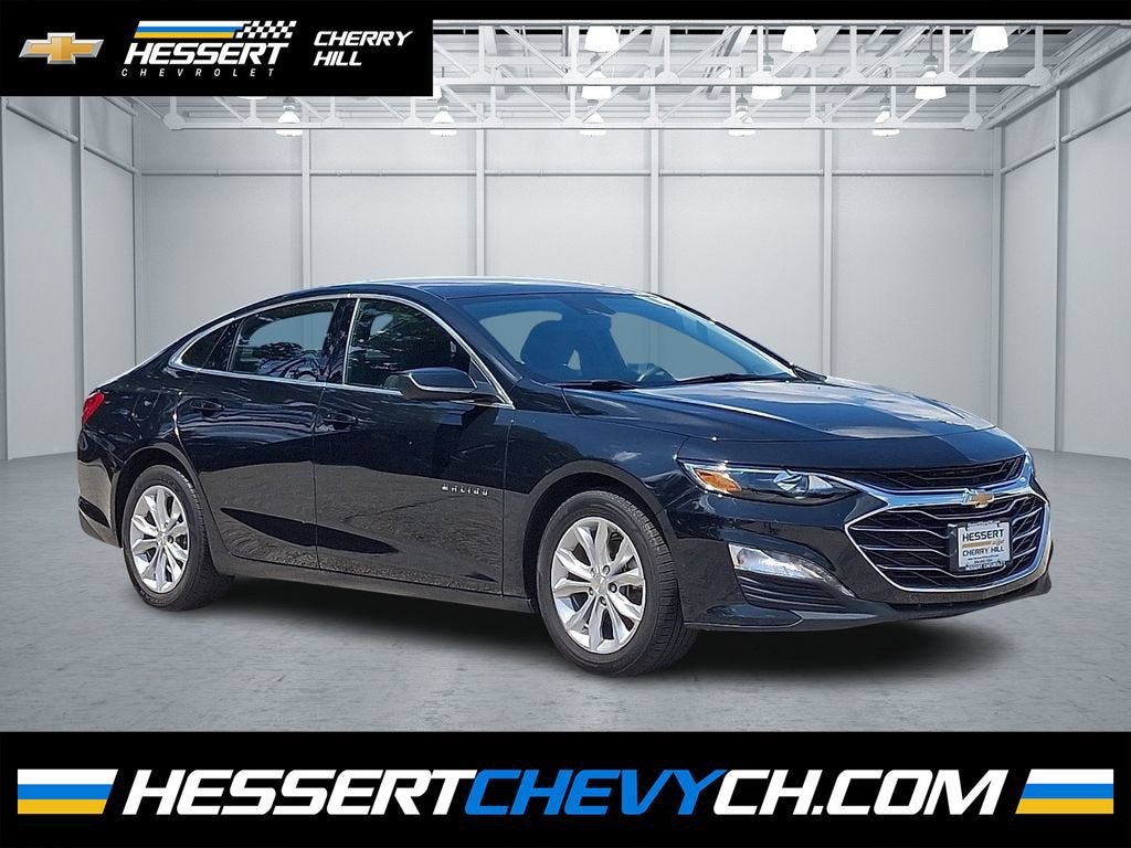 Mosaic Black Metallic 2024 Chevrolet Malibu Sedan Front-Wheel Drive Automatic