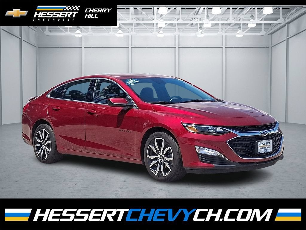 Radiant Red Tintcoat 2025 Chevrolet Malibu Sedan Front-Wheel Drive Automatic