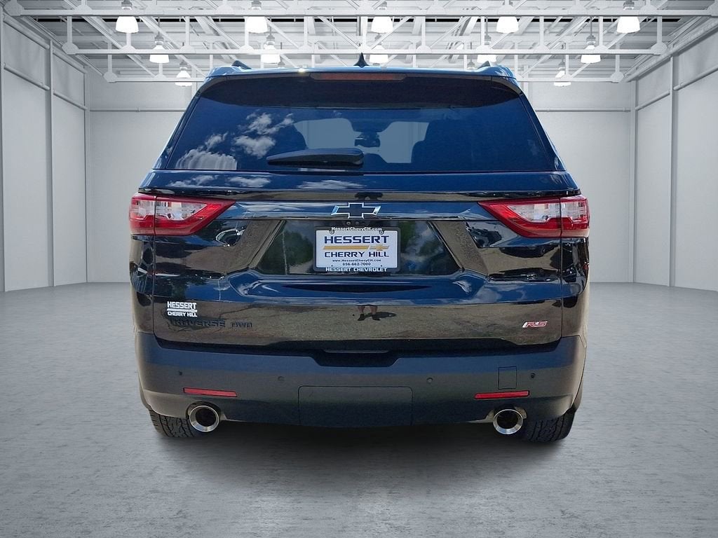 View vehicle photo 6