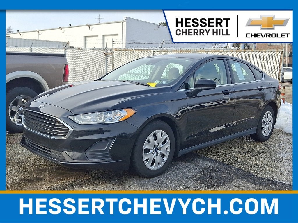 2020 Ford Fusion S FWD