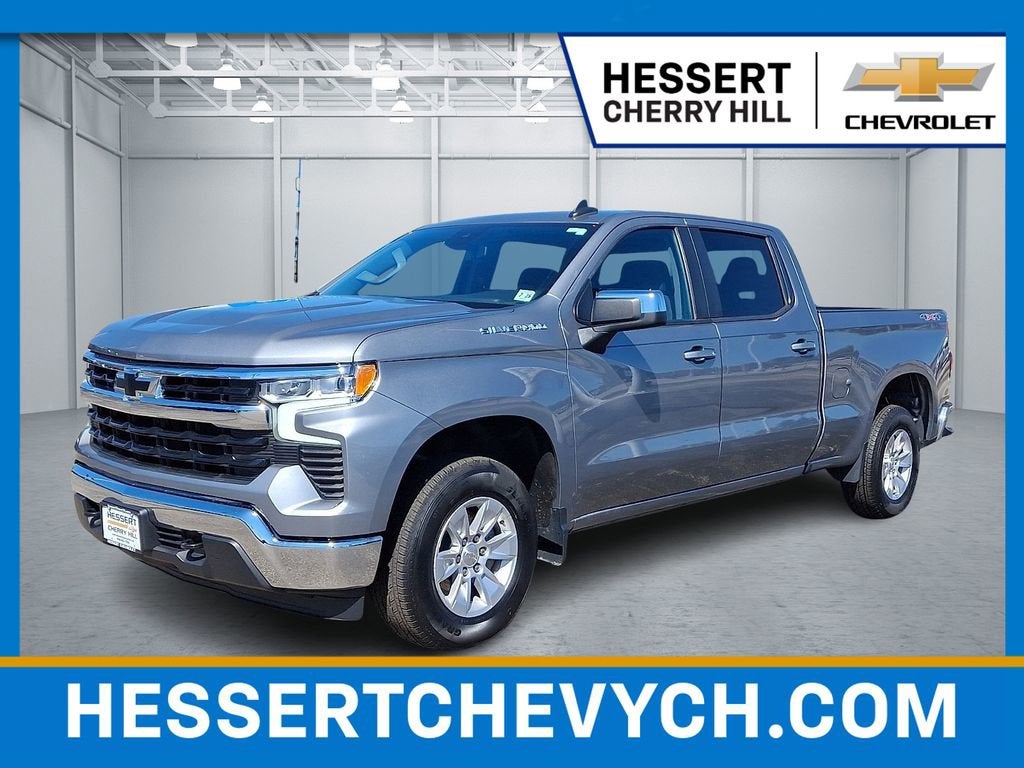 2023 Chevrolet Silverado 1500 LT Crew Cab 4WD