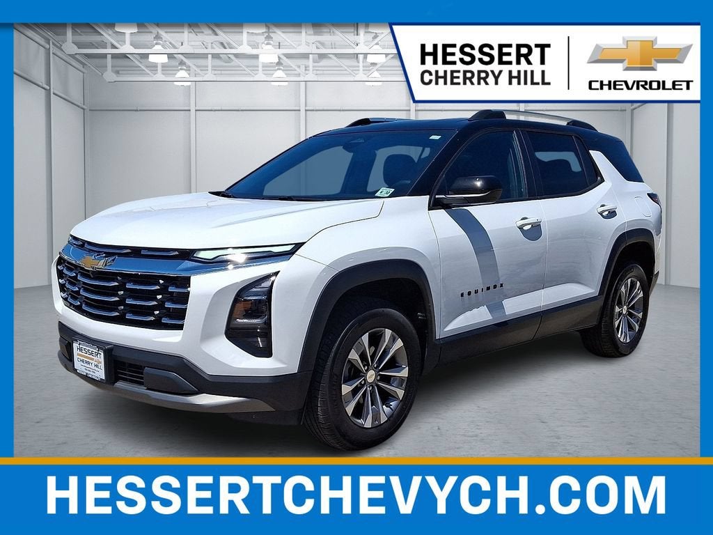 Summit White 2025 Chevrolet Equinox SUV / Crossover Four-Wheel Drive Automatic