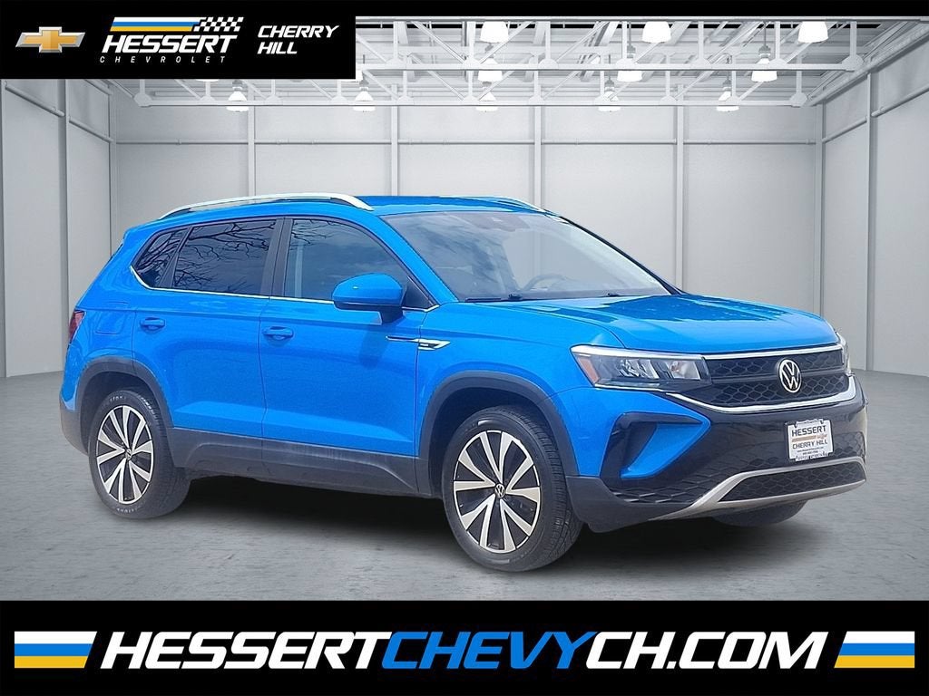 2022 Volkswagen Taos Azul SUV/Crossover Tracción en las cuatro ruedas Automática