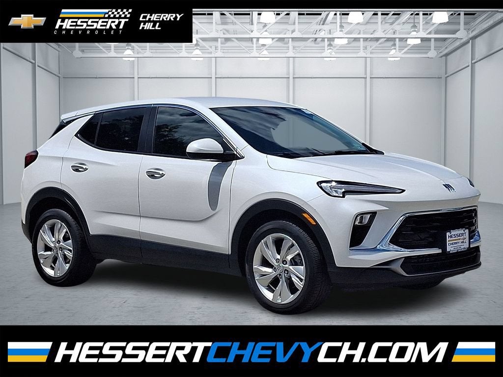 White Frost Tricoat 2024 Buick Encore GX SUV / Crossover Front-Wheel Drive Automatic