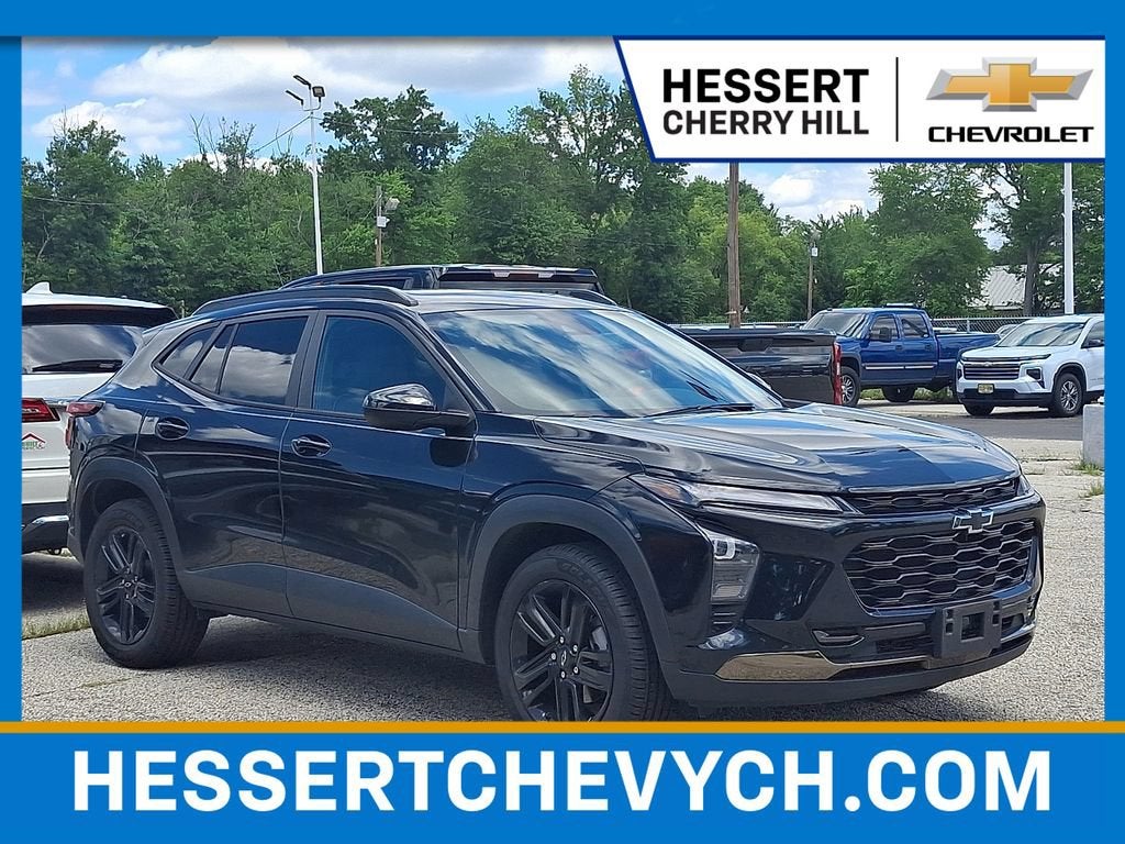 Mosaic Black Metallic 2024 Chevrolet Trax SUV / Crossover Front-Wheel Drive Automatic