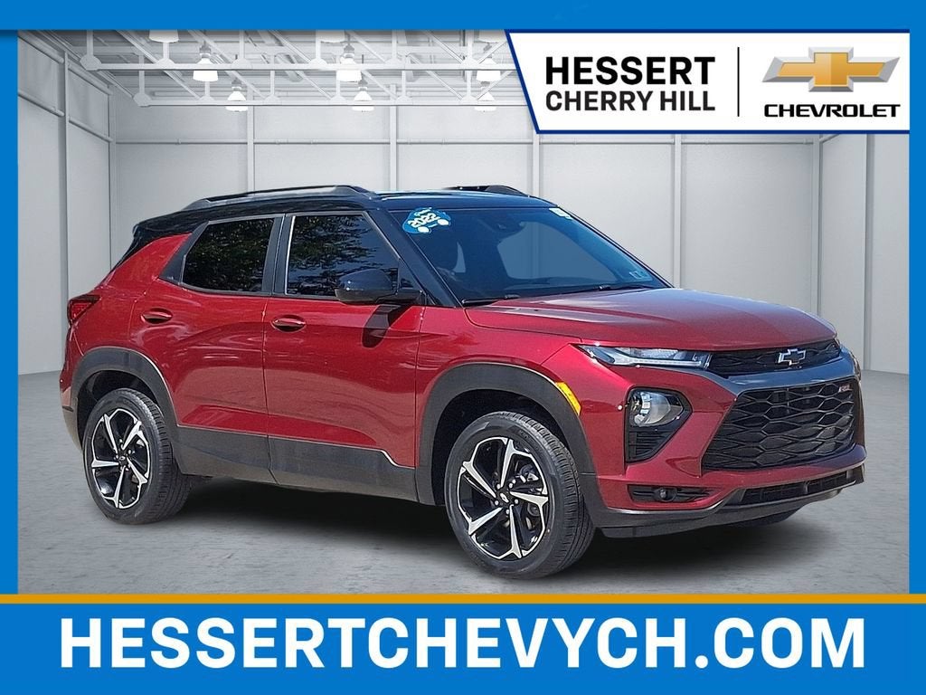Red (Crimson Metallic) 2022 Chevrolet Trailblazer SUV / Crossover Four-Wheel Drive Automatic