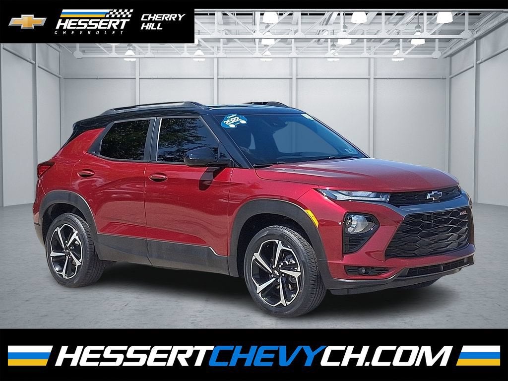 Red (Crimson Metallic) 2022 Chevrolet Trailblazer SUV / Crossover Four-Wheel Drive Automatic