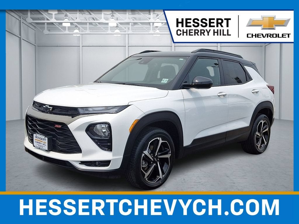 Summit White 2022 Chevrolet Trailblazer SUV / Crossover Four-Wheel Drive Automatic