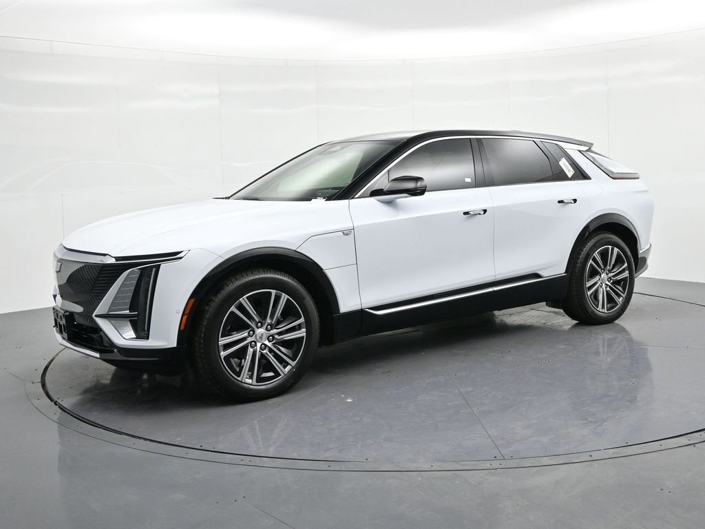 Vibrant White Tricoat 2026 Cadillac LYRIQ SUV / Crossover All-Wheel Drive Automatic