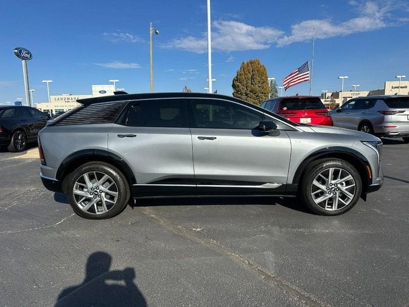 Argent Silver Metallic 2025 Cadillac OPTIQ SUV / Crossover All-Wheel Drive Automatic