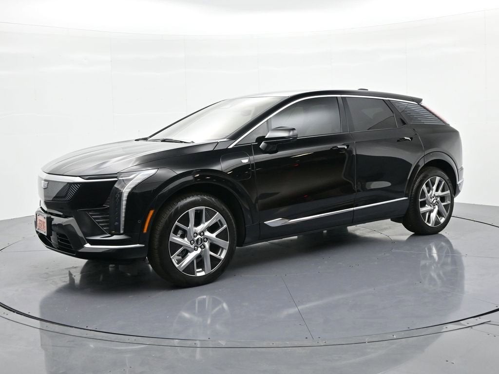 2025 Cadillac OPTIQ Luxury 1 AWD