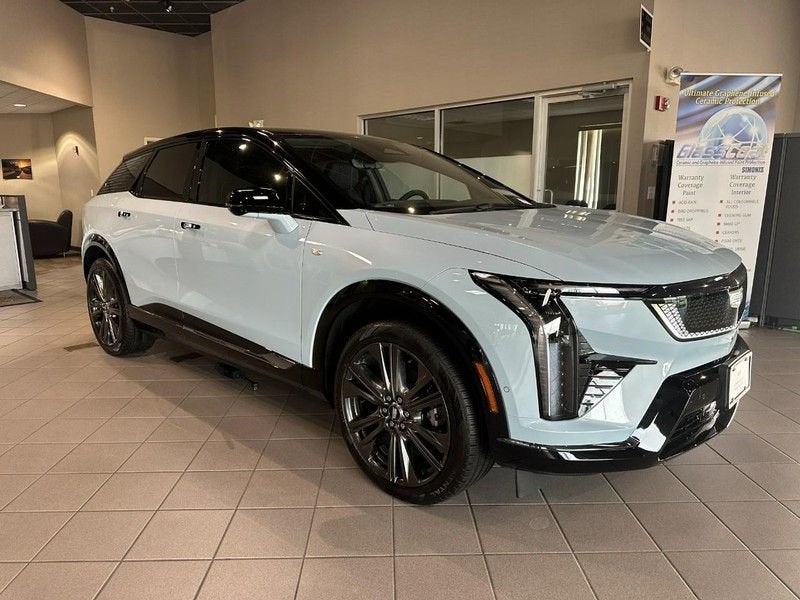 Nimbus Metallic 2025 Cadillac OPTIQ Sport 2 AWD SUV / Crossover All-Wheel Drive Automatic
