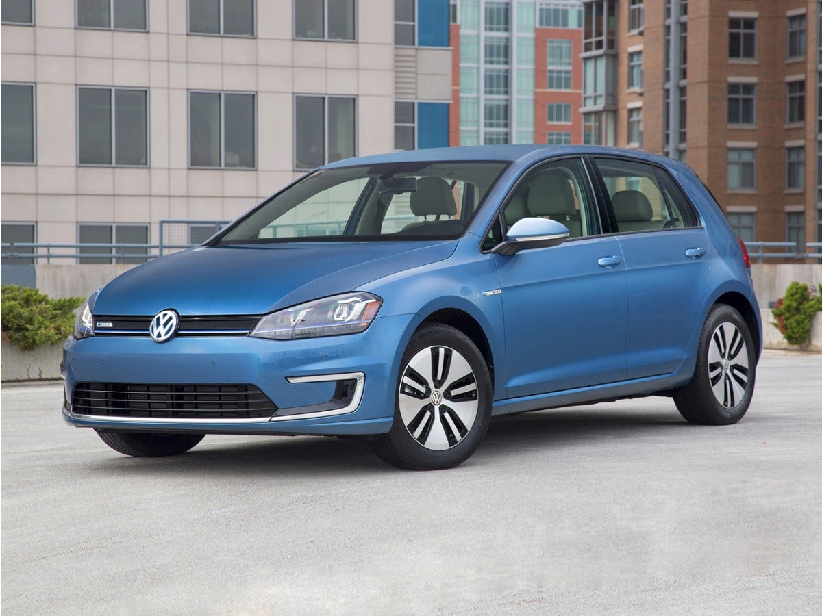  2016 Volkswagen e-Golf SE   