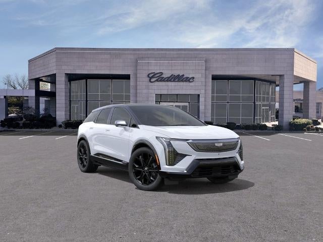Vibrant White Tricoat 2027 Cadillac OPTIQ SUV / Crossover Rear-Wheel Drive Automatic