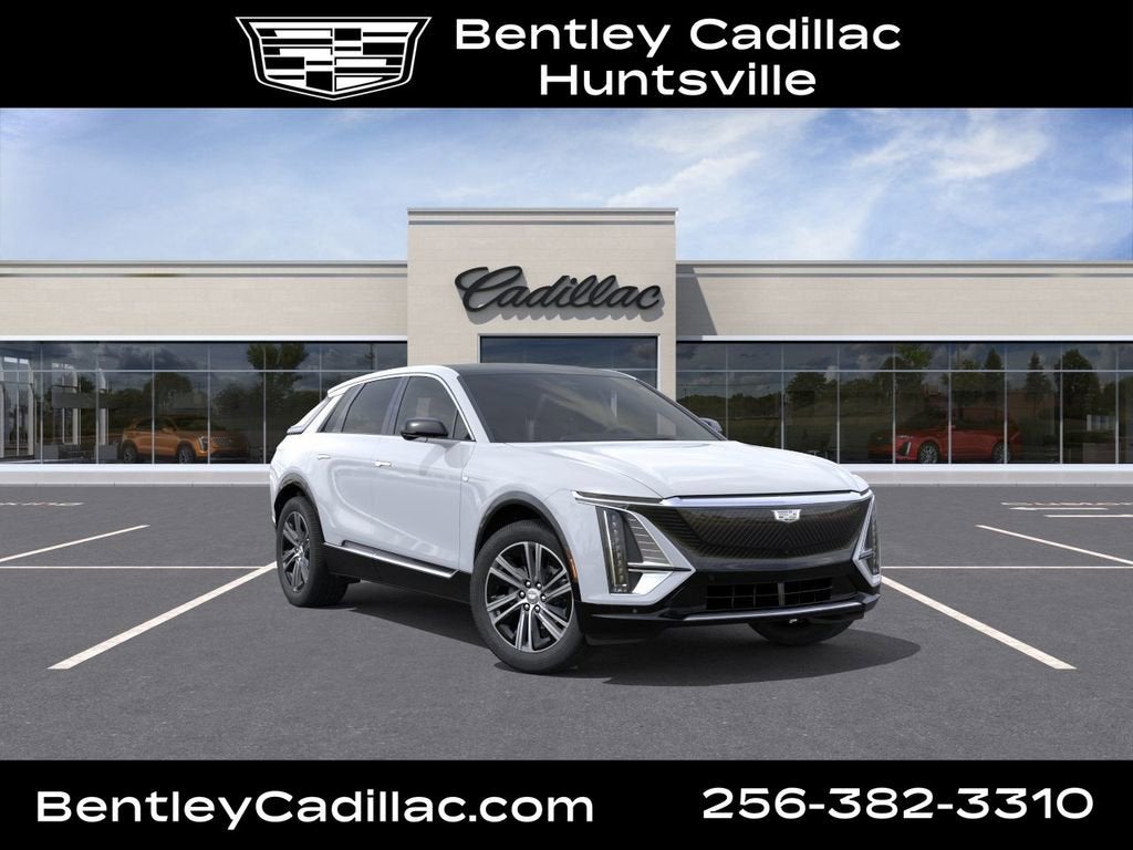 Vibrant White Tricoat 2026 Cadillac LYRIQ SUV / Crossover Rear-Wheel Drive Automatic