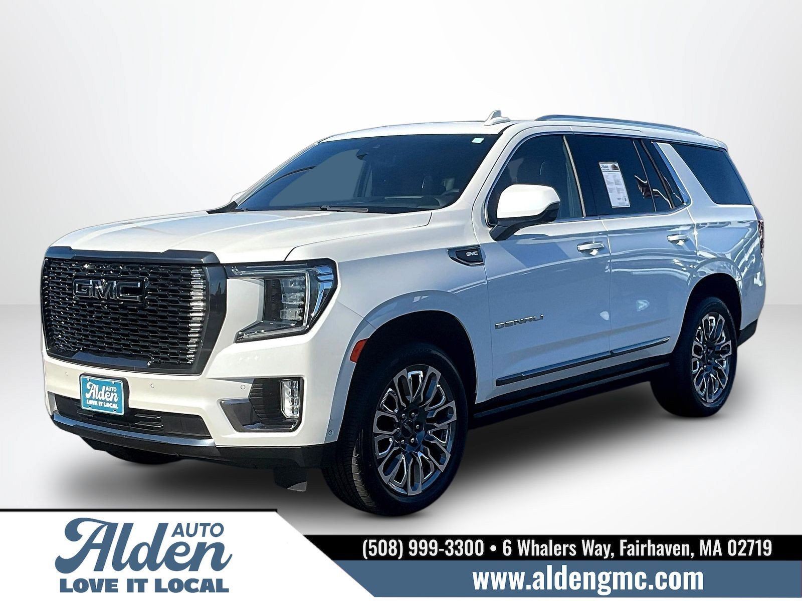  2024 GMC Yukon Denali Ultimate 4WD   
