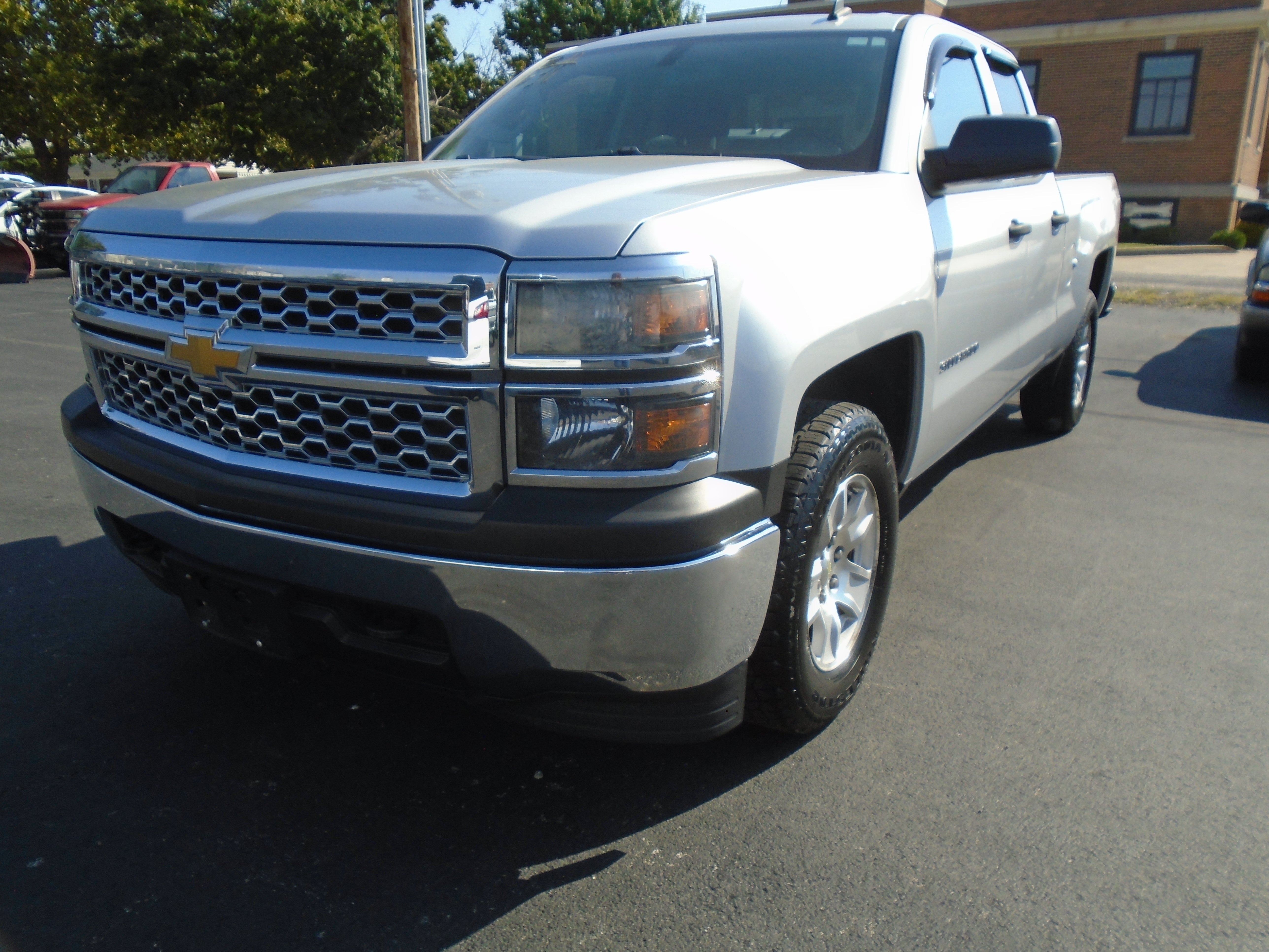 Silver Ice Metallic 2014 Chevrolet Silverado 1500 Pickup Truck Four-Wheel Drive Automatic