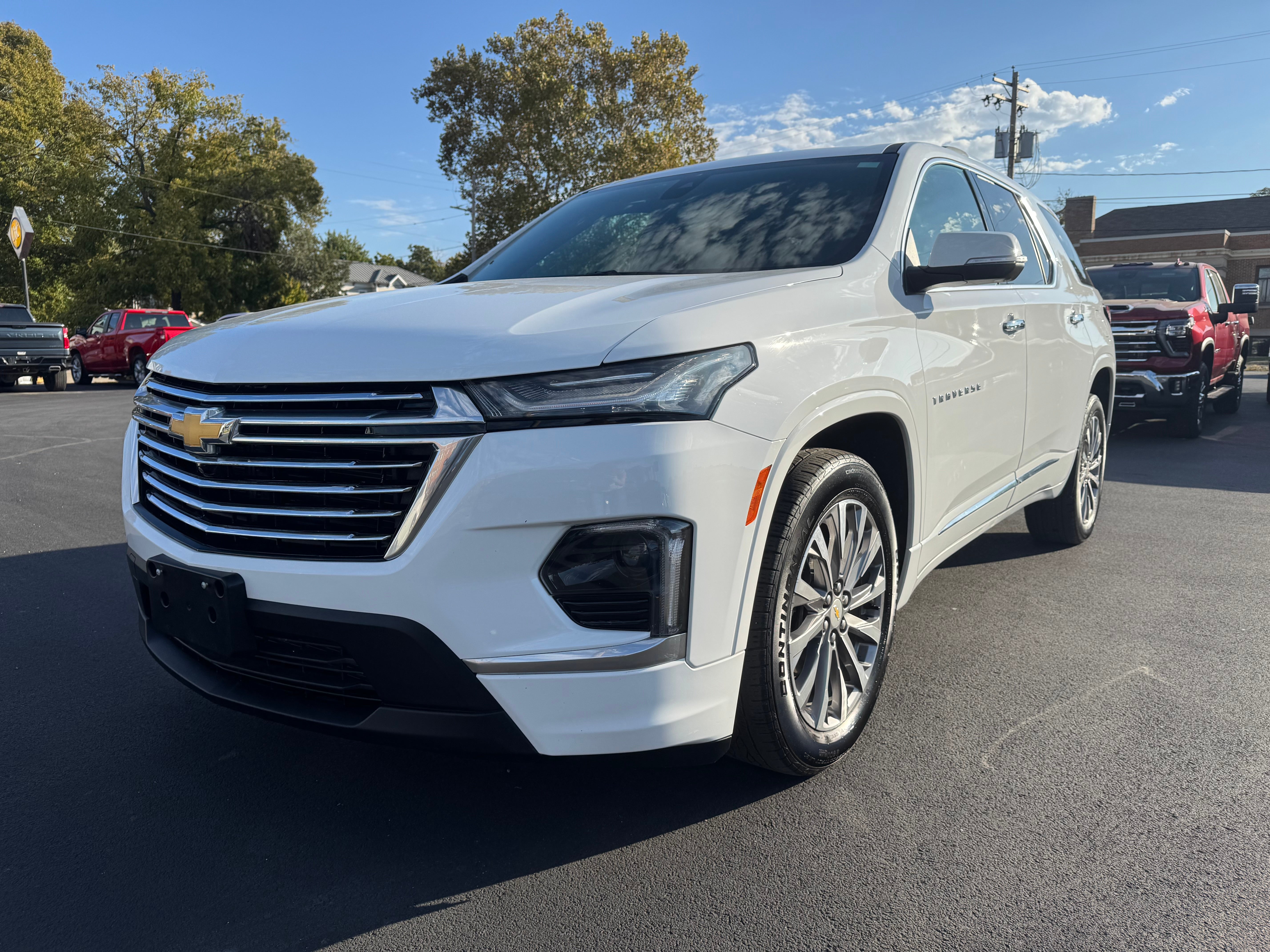 2023 Chevrolet Traverse Premier AWD