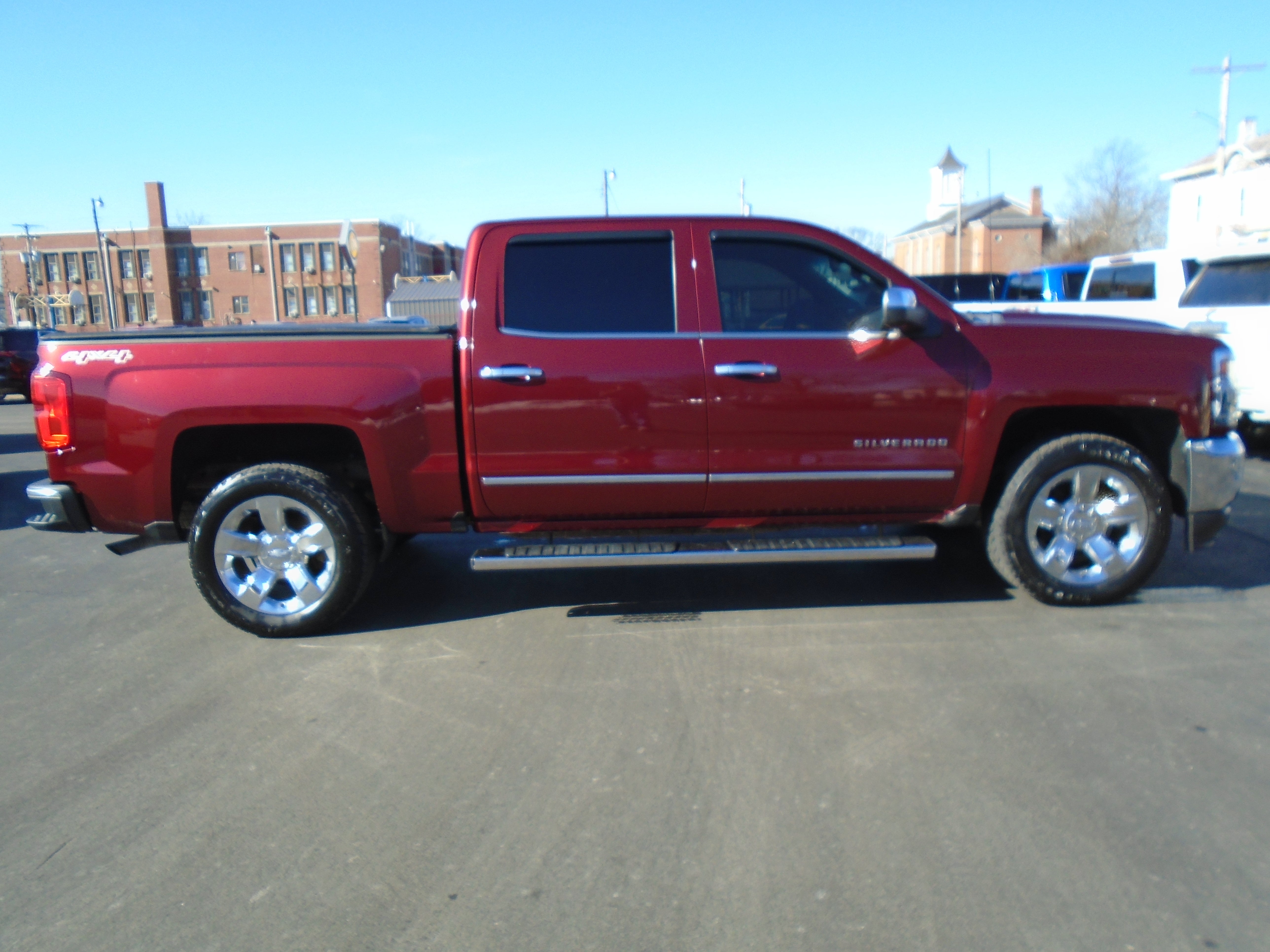 2017 Chevrolet Silverado 1500 LTZ Crew Cab 4WD