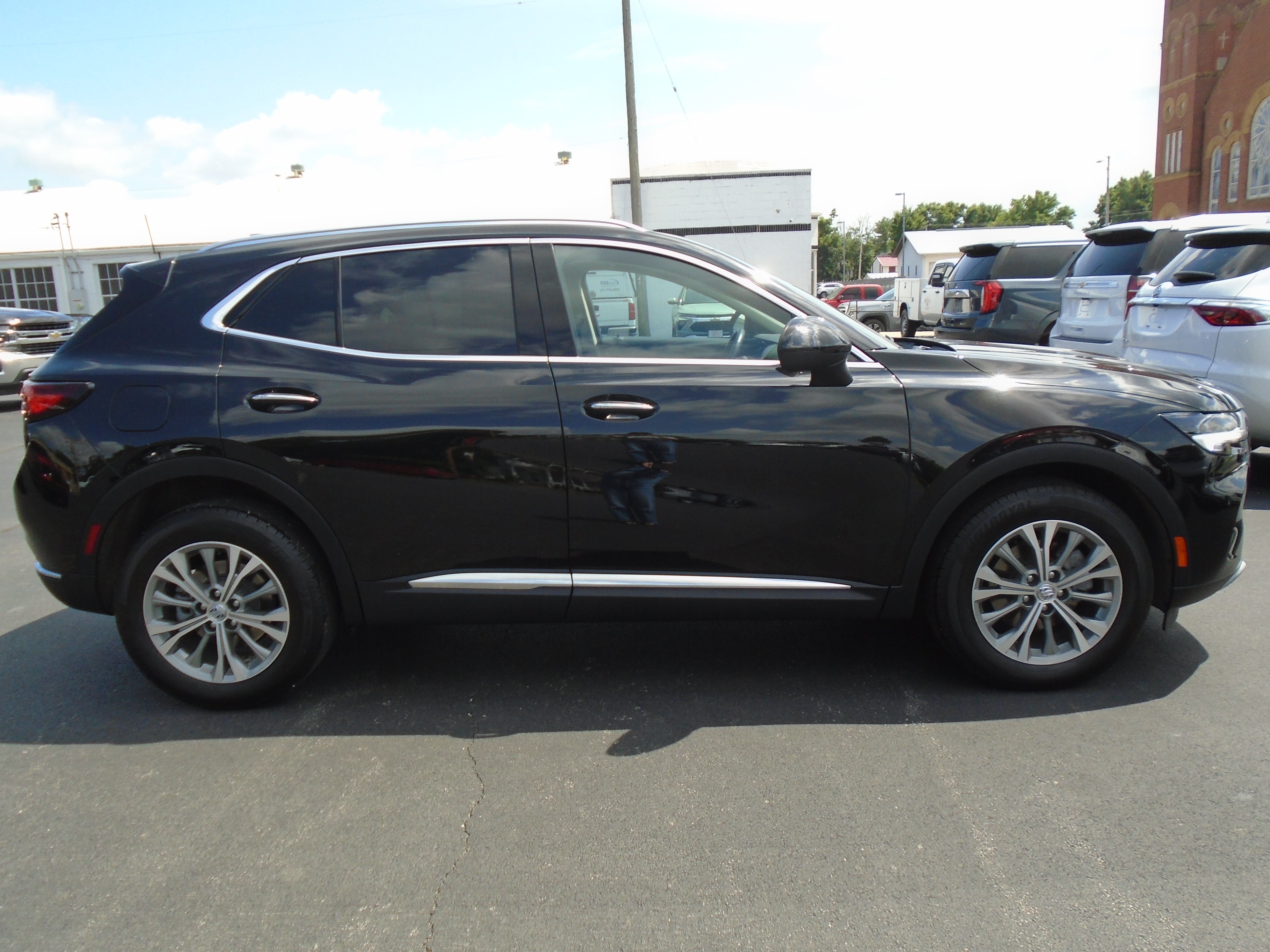  2023 Buick Envision Preferred FWD   