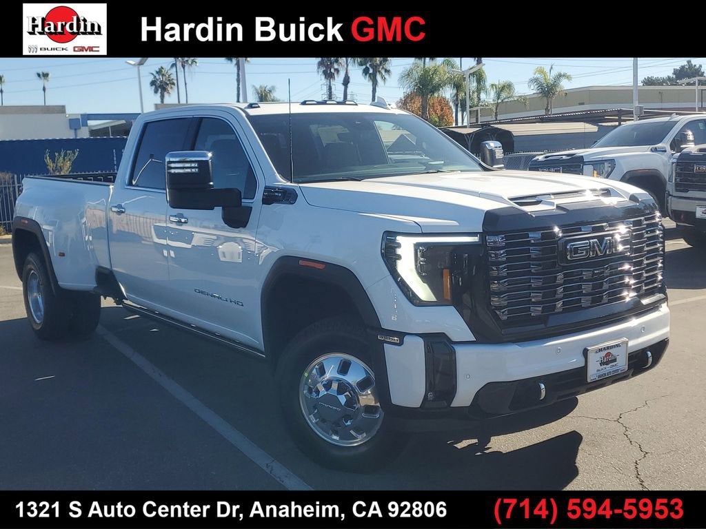 Summit White 2026 GMC Sierra 3500HD Pickup Truck Four-Wheel Drive Automatic