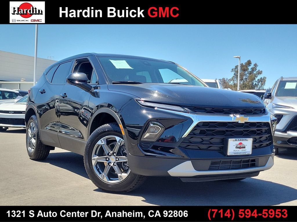 Black 2025 Chevrolet Blazer SUV / Crossover  Automatic