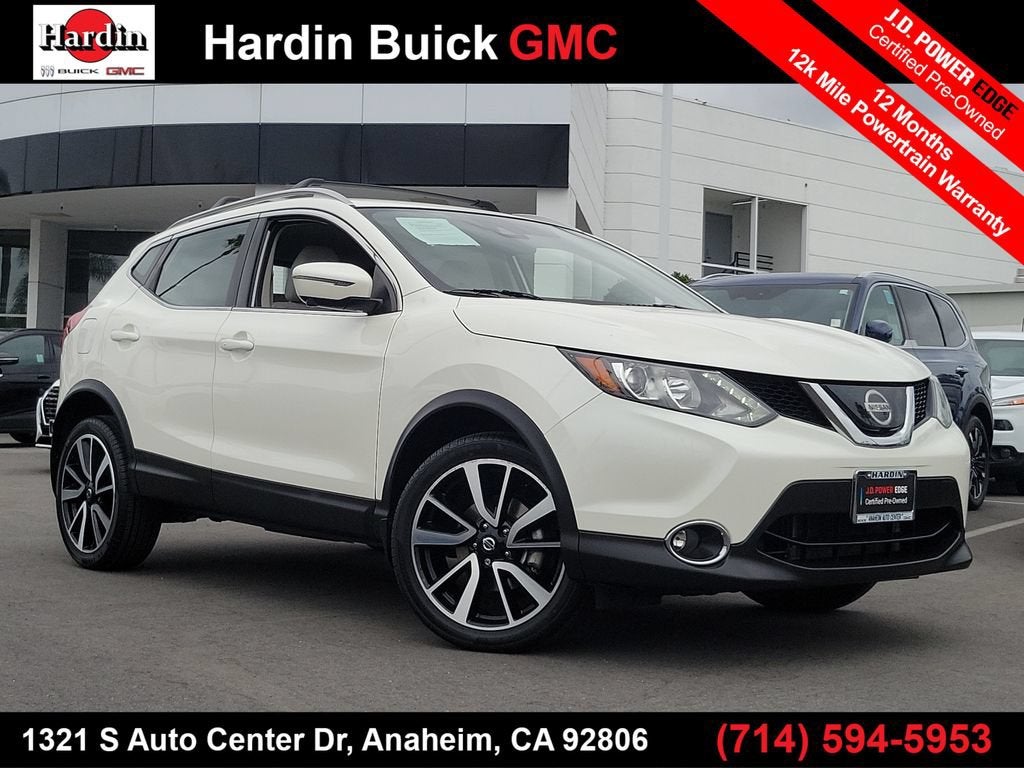 White 2019 Nissan Rogue Sport SUV / Crossover Front-Wheel Drive Continuously Variable Transmission
