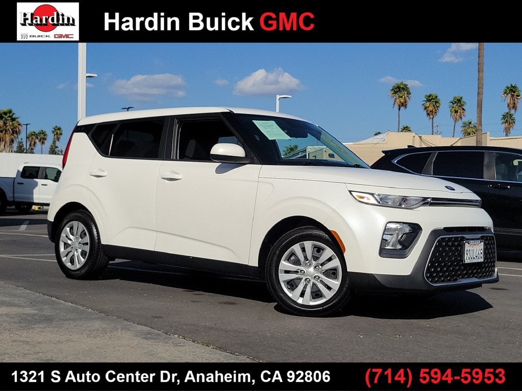 White 2021 Kia Soul SUV / Crossover Front-Wheel Drive Continuously Variable Transmission