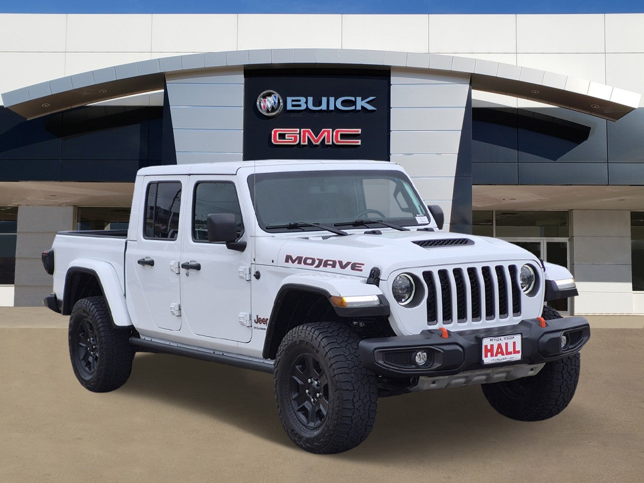 White 2023 Jeep Gladiator Mojave Crew Cab 4WD Pickup Truck Four-Wheel Drive Automatic