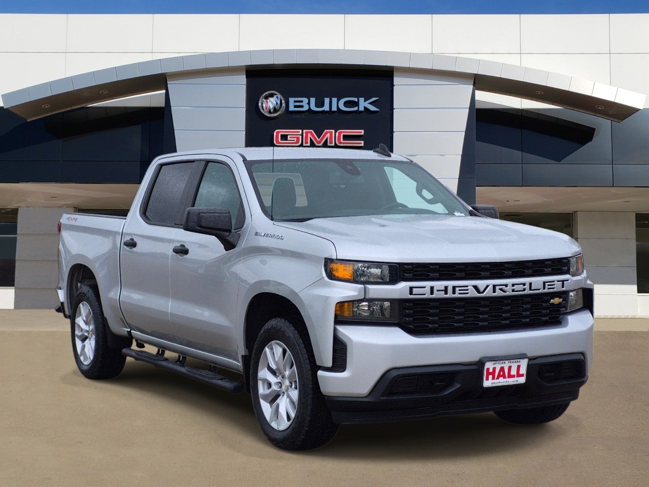 Silver Ice Metallic 2022 Chevrolet Silverado 1500 Pickup Truck Four-Wheel Drive Automatic