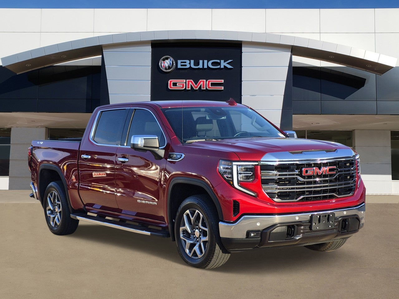  2024 GMC Sierra 1500 SLT Crew Cab 4WD   