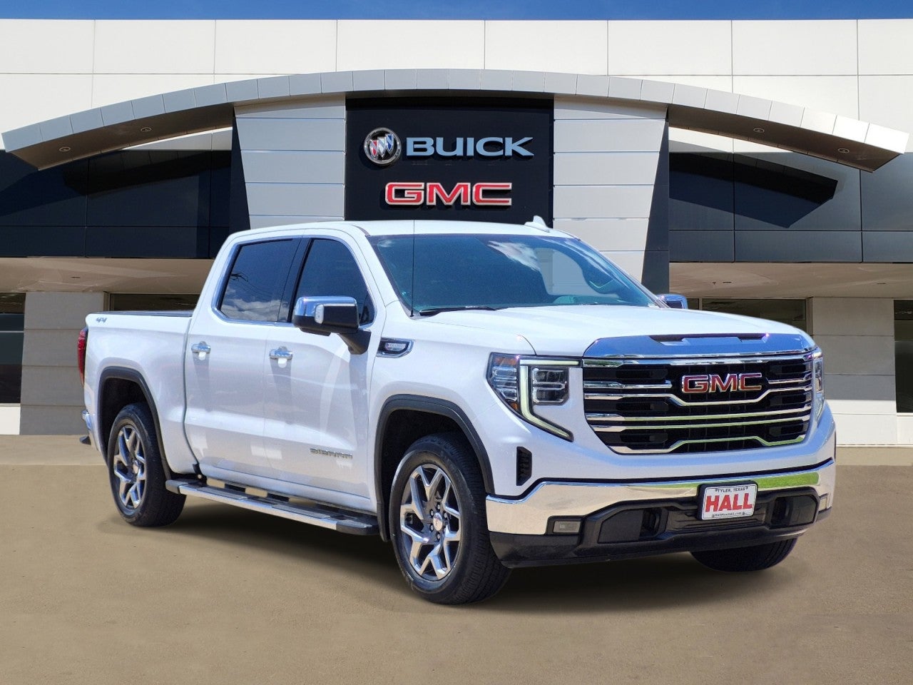 Summit White 2022 GMC Sierra 1500 Pickup Truck Four-Wheel Drive Automatic